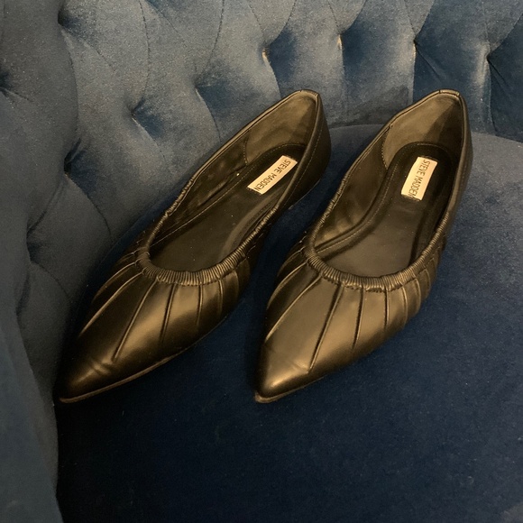 Steve Madden flats formal - Picture 3 of 3